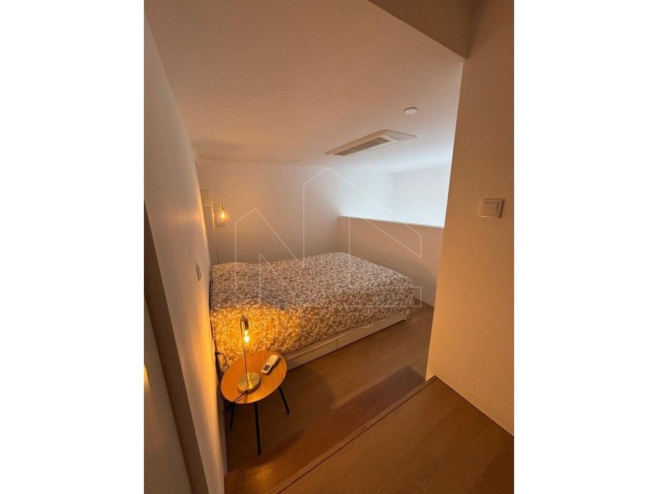 Apartamento com Mezanino NOVO | Av. Lourenço Peixinho | Centro de A...