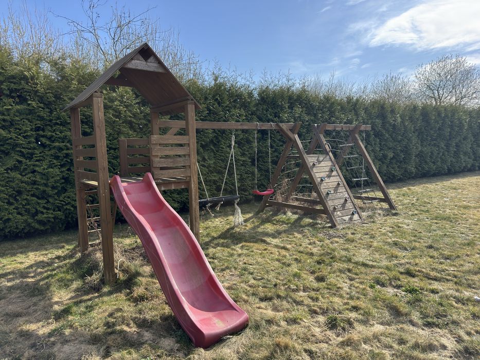 Plac zabaw drewniany