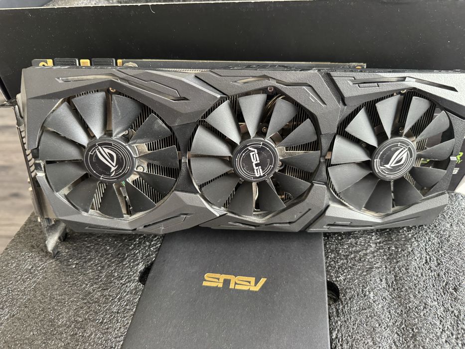 GTX 1070TI asus rog strix