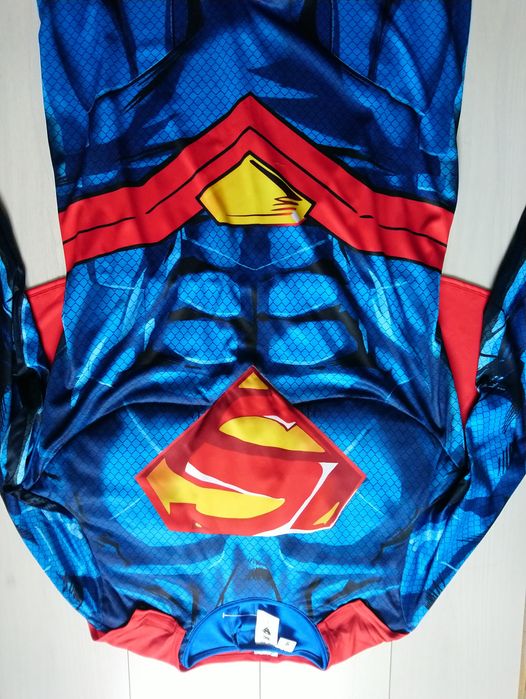 Новий карнавальний костюм Superman Супермен S розмір