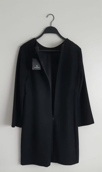 Vestido novo com etiqueta Massimo Dutti.