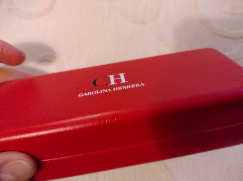 Carolina Herrera Estojo