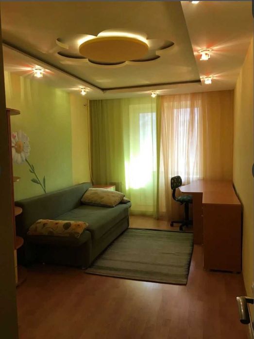 Быстро продам 3к квартиру 2 минуты от м.Студенческая