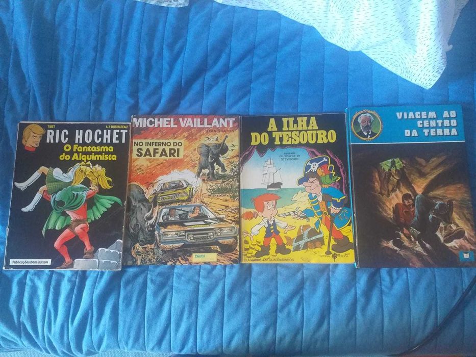 4 livros antigos de BD em português
