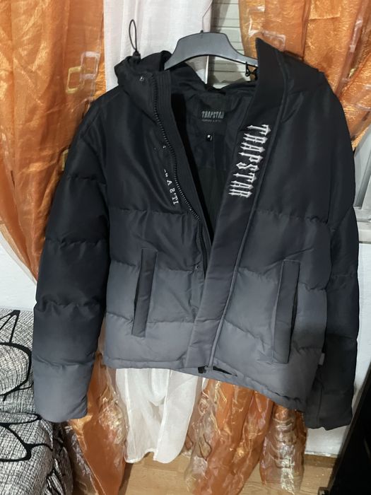 Casaco Trapstar Puffer Preto Original Style – Excelente Estado