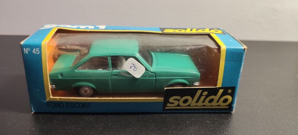 Ford Escort Solido