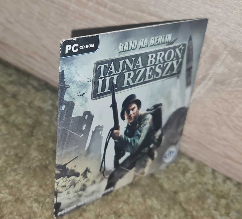Rajd Na Berlin: Tajna BROŃ III RZESZY / PC / BDB /
