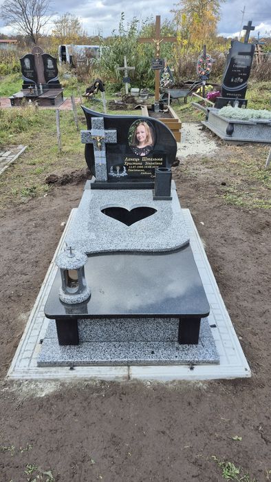 Виготовлення  Пам'ятників