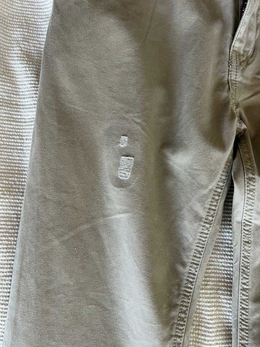 Spodnie jeansy męskie beżowe bawełniane logowane- M/L- Tommy Hilfiger.