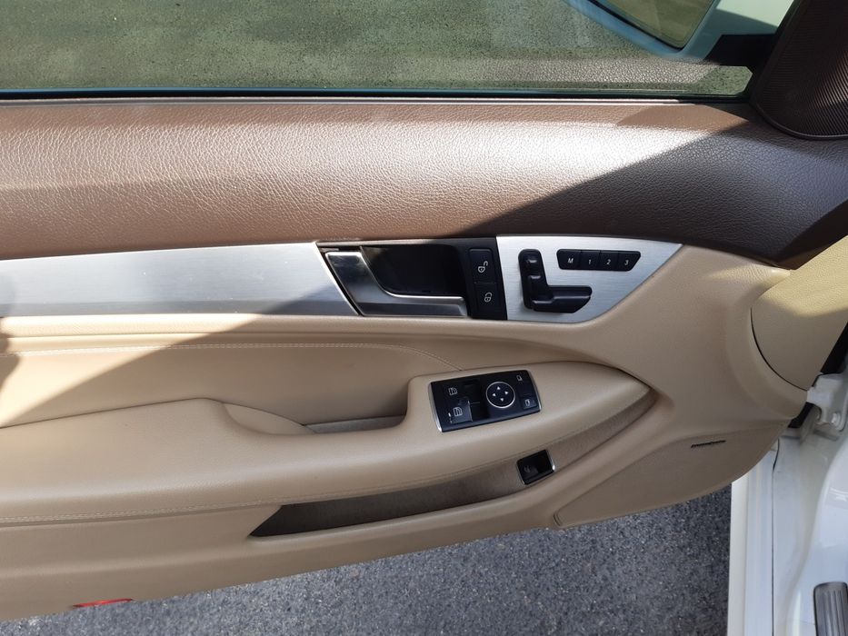 Мерседес С-250 W204.