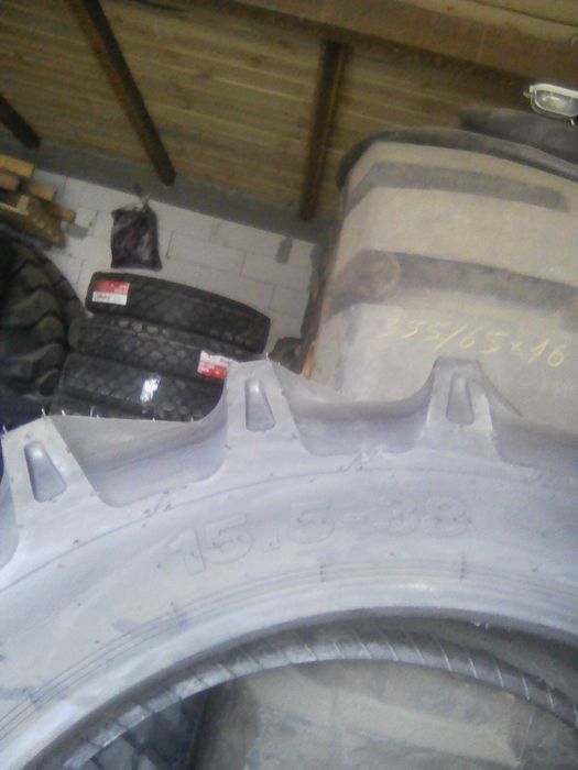 шина  15,5R38(400R965) до  мтз юмз комбайнів тракторів