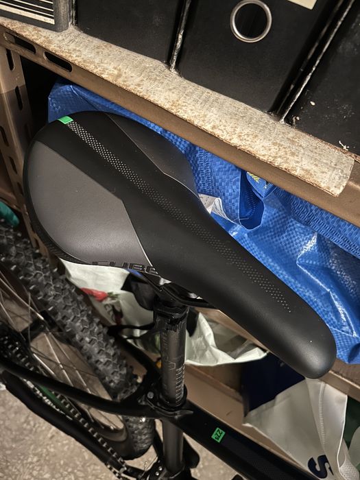 Bicicleta BTT Cube Aim Pro – Excelente estado