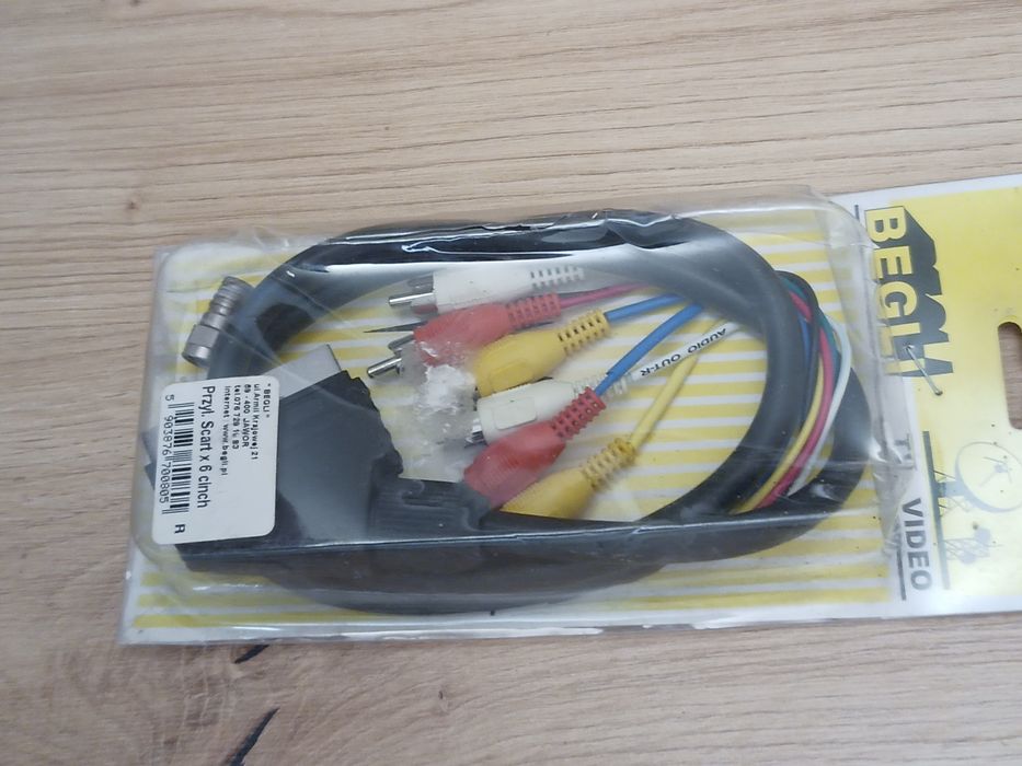 Przewód Scart / 6 x cinch