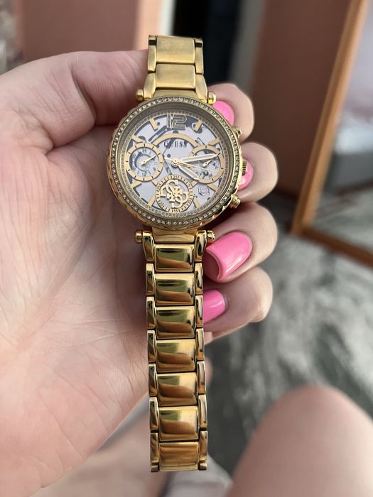 Оригінальний годинник Guess