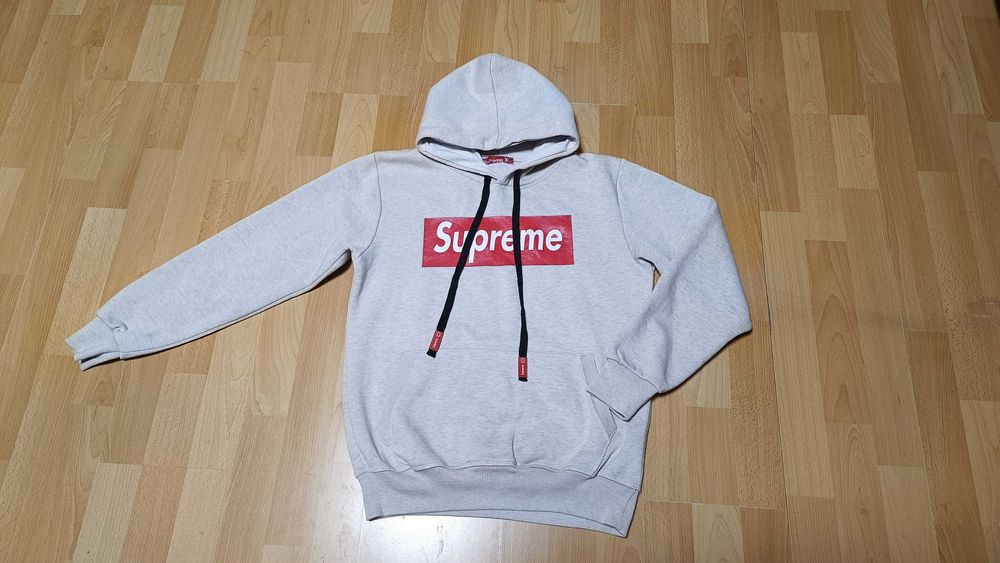 Damska bluza SUPREME r.S stan bardzo dobry