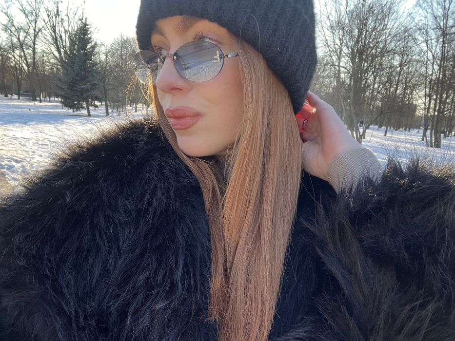 Продам черную  эко-шубу