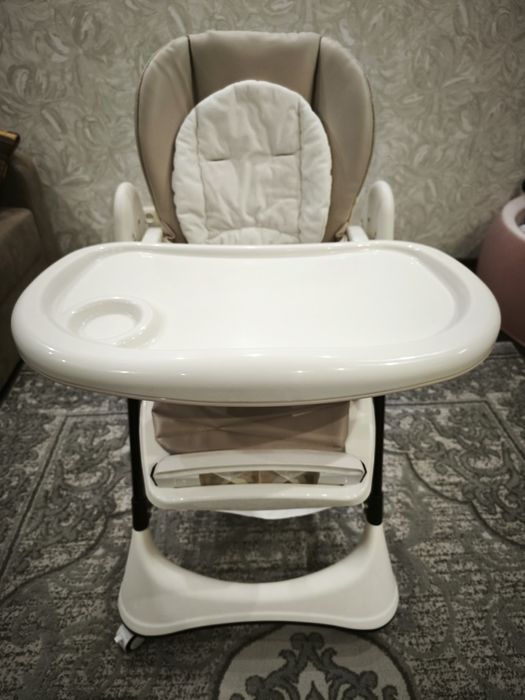 СУПЕР стійкий стільчик столик для годування Carrello Stella CRL-9503