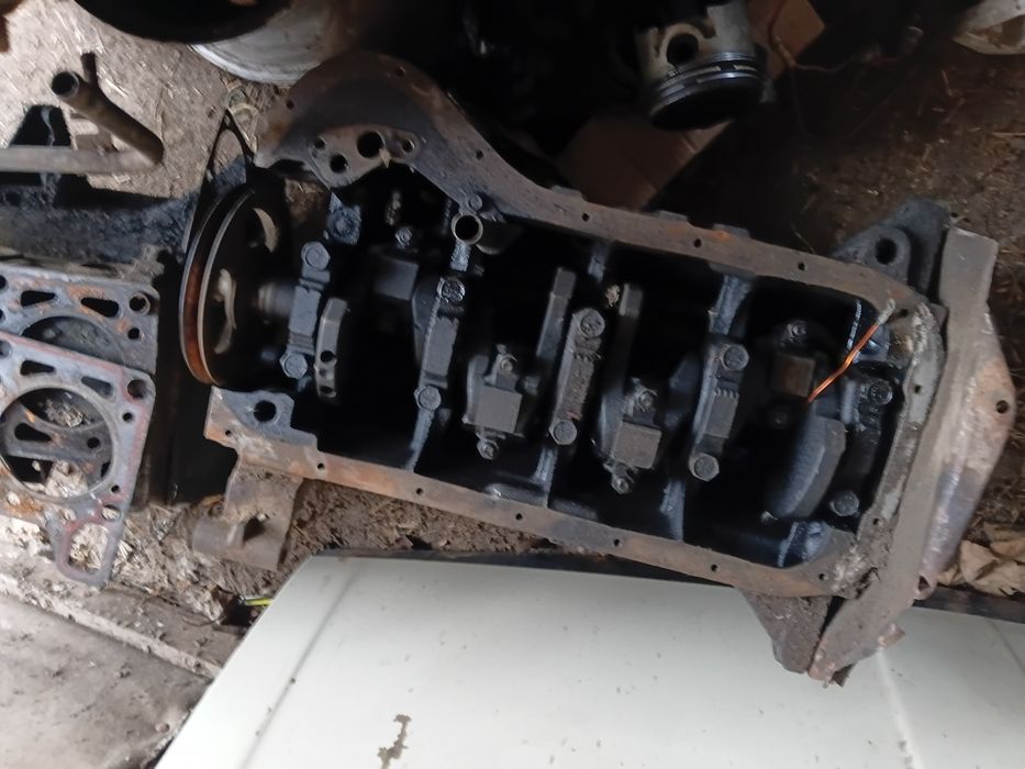 2 жигулёвских блока взборе, 3 кардана, бак