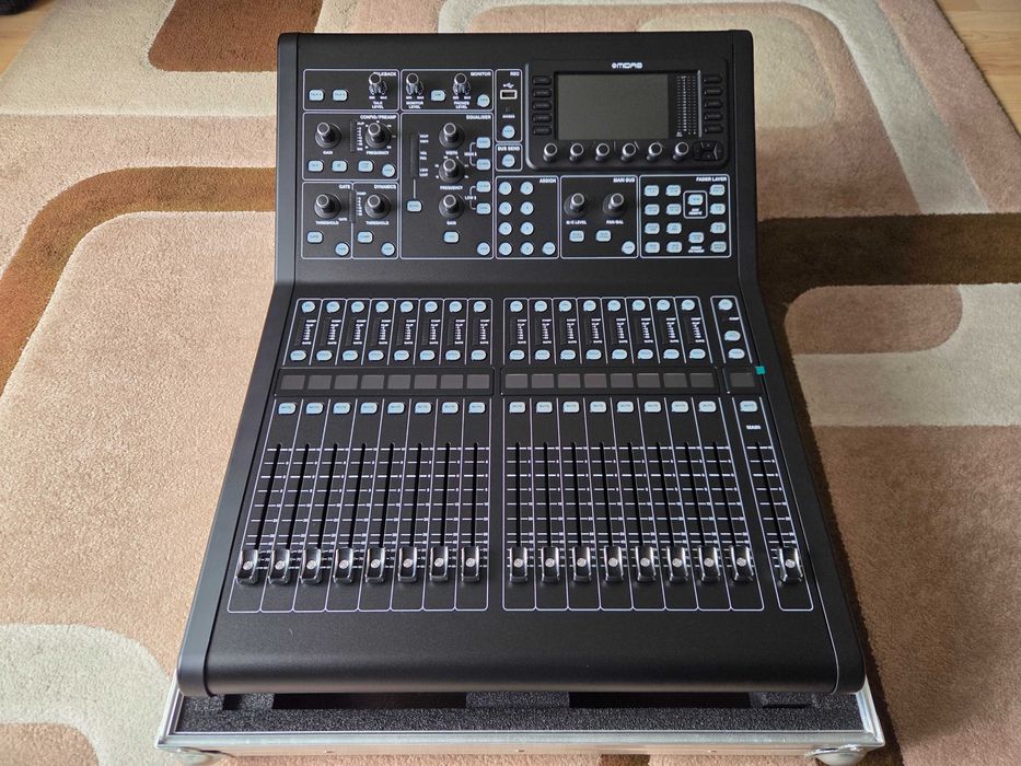 Midas M32R Live mikser cyfrowy