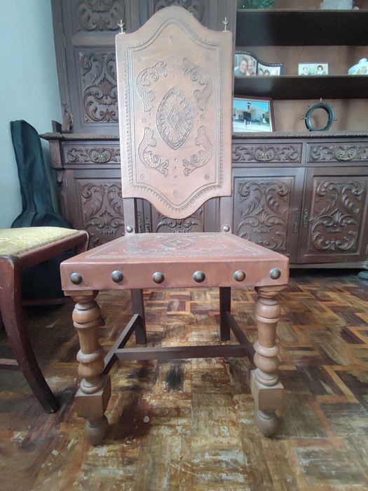 16 Cadeiras Rústicas Trono Luís XV