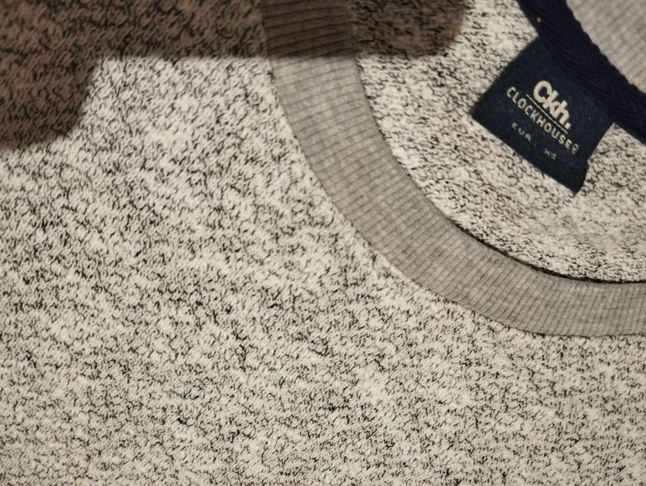 Jasny sweterek XS C&A