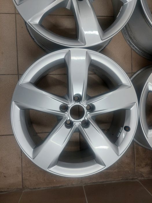 Оригінальні легкосплавні диски Volkswagen Skoda Audi Seat Mercedes-Benz R18 5×112