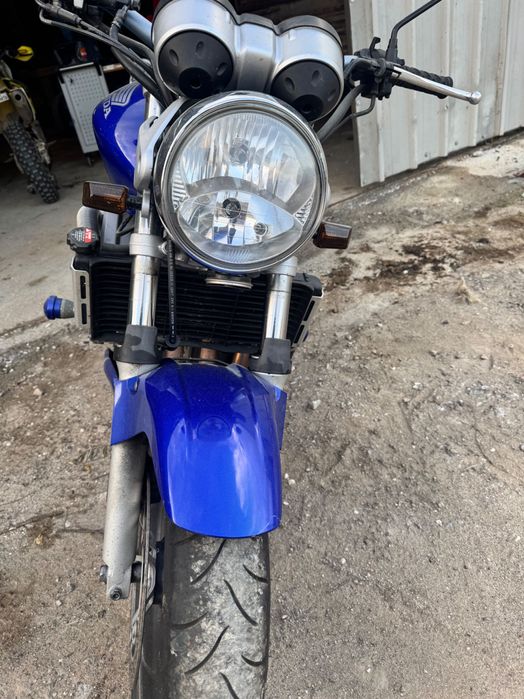 Vendo Honda Hornet 600