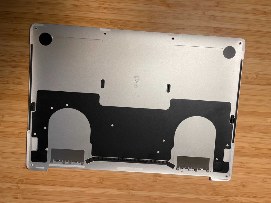 tampa de Macbook Pro 13" late 2016 touch bar A1706