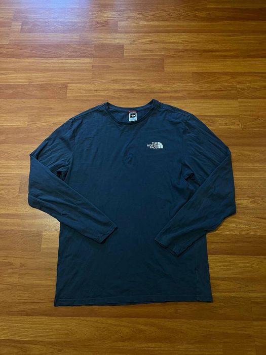 The north face лонгслів