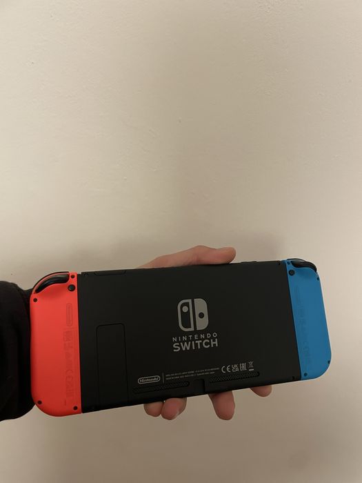 Venda ou troca Nintendo switch nova, usada 2/3 vezes
