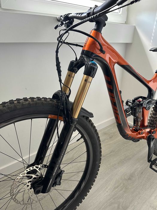 Giant Reign Advanced Pro 1 - 2022 (roz. S) MTB Enduro Fox Live Valve