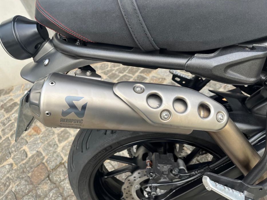 Yamaha Xsr 700 muito bem estimada