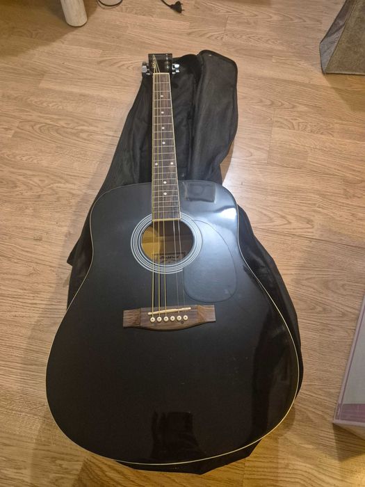 Gitara akustyczna Sheffield + pokrowiec | brak 1 struny | sprawna