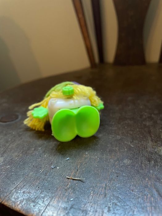 Mini Boneca De Plástico
