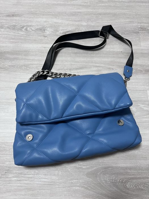 Сумка Stradivarius синя жіноча