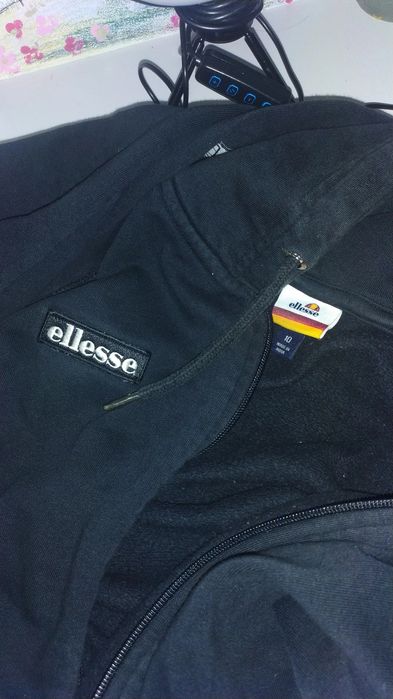 Кофта elllesse оригинал