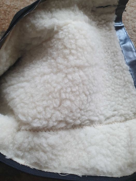 Buty damskie kozaki skorzane z futerkiem rozmiar 38