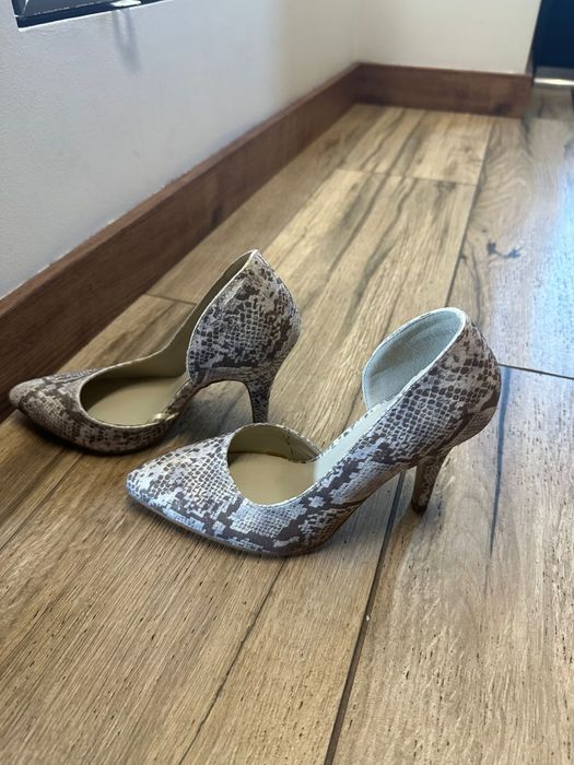 Nowe  buty Jenny Fairy 36