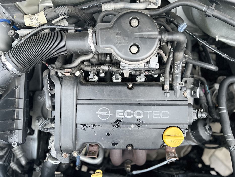 Продам Opel Corsa C 1.2МТ 2002