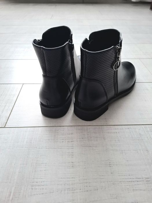 NOWE Buty botki kozaki sztyblety 38