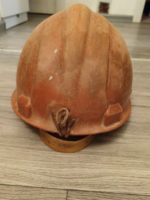 Каска защитная Шахтёр 1.