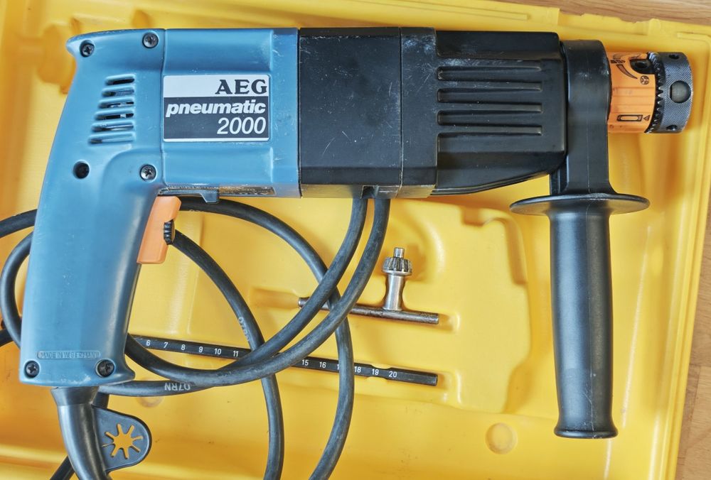 Młotowiertarka AEG Pneumatic 2000 Super świetny stan komplet w walizce, Made in W. Germany