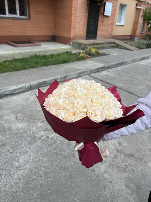 Букет троянд з атласної стрічки 37шт ( Букет Роз )