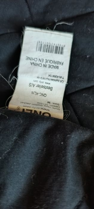 Куртка жіноча зі штучним хутром