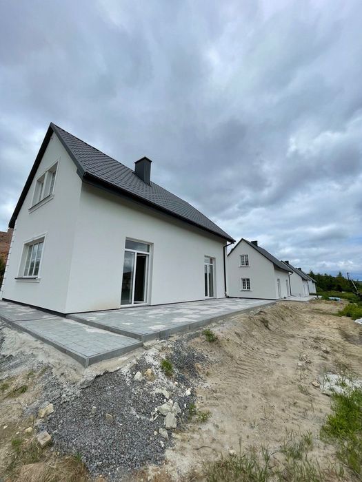 Продаж окремостоячого 3 кімнатного будинку у с. Бірки