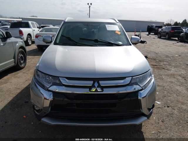 Mitsubishi Outlander SEL 2018