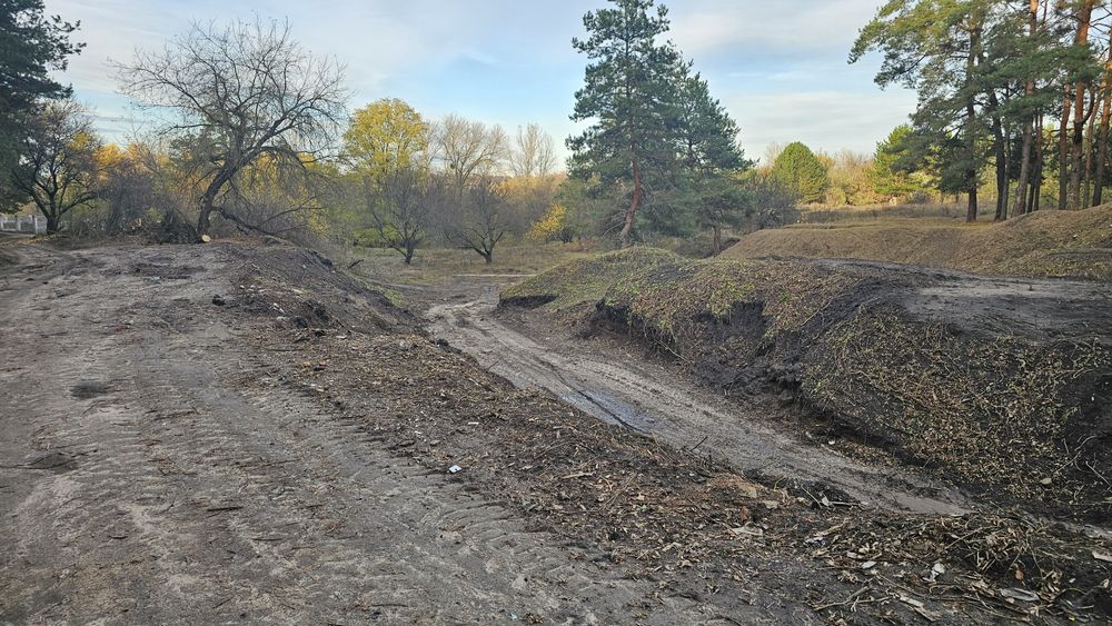 Продам земельну ділянку Лісопаркова