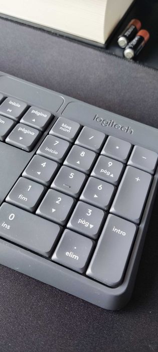 Rato e teclado Logitech - ainda na garantia