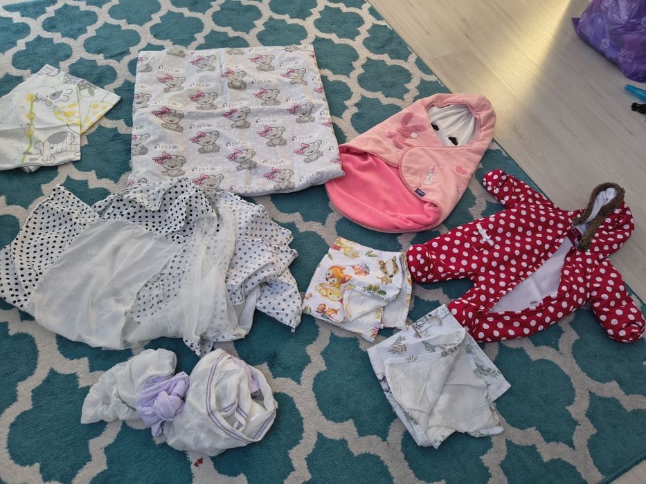 Dla niemowlaka, pościel kombinezon, kołderka do łóżeczka