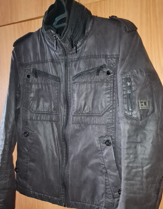 Куртку брендовая,  оригинал